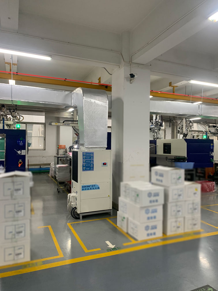 蒸發(fā)冷水源節(jié)能空調(diào)（蒸發(fā)冷省電空調(diào)立式管道機(jī)）應(yīng)用車間案例